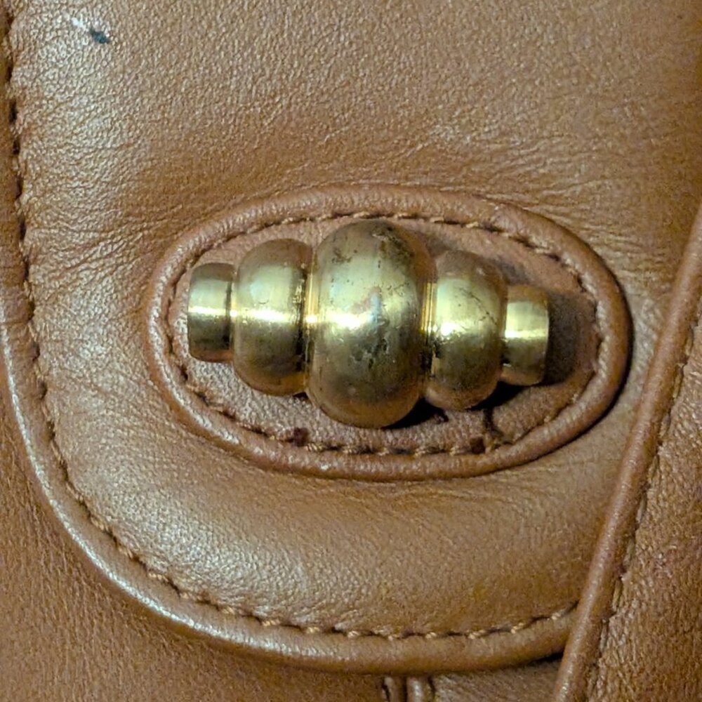 Etra Inc Brown Leather Shoulder Bag Metal Magnetic Clasp And Zipper As Is - Picture 9 of 16